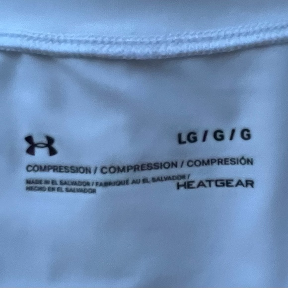 UNDER ARMOUR TACTICAL WHITE VNECK COMPRESSION SHIRT W/ SHORT SLEEVES - Picture 7 of 9